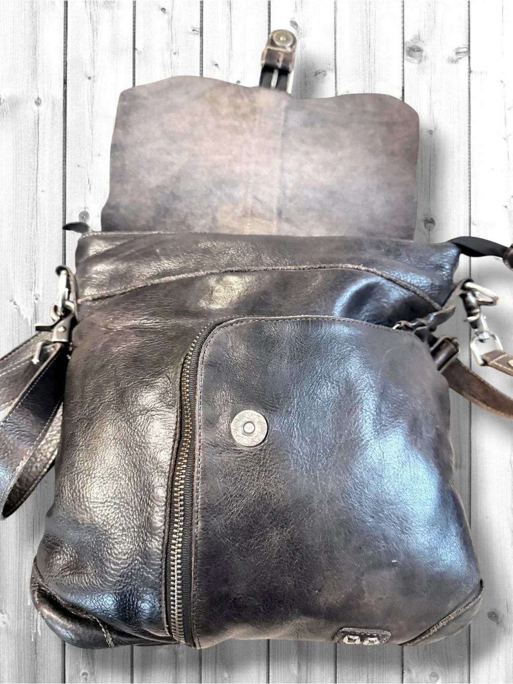 BED/STU BLACK RUSTIC AIKEN CONVERTIBLE CROSSBODY BAG